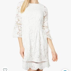 Vince Camuto Women's Lace Pinch Pleat Fit and Flare with Trim Bell Sleev…